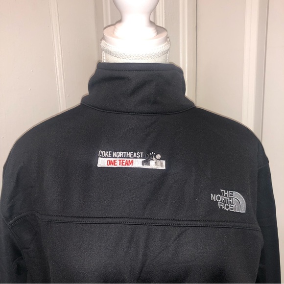 The North Face mens windwall Coca Cola jacket size medium - Picture 6 of 9